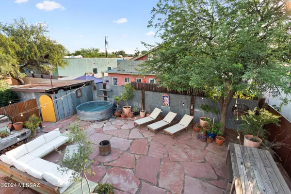 1016 S 8Th Avenue, Tucson, AZ 85701