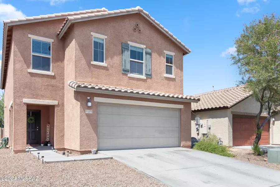 7521 E Kinnison Wash Lp, Tucson, AZ 85730