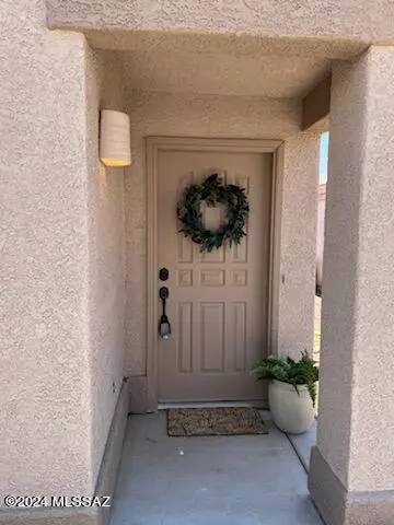 Tucson, AZ 85745,2319 W Silver River Way