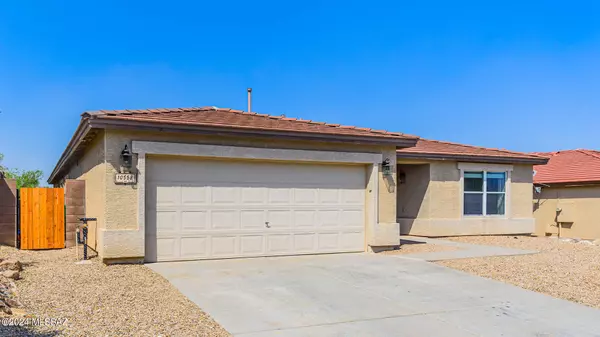 10558 S Sunshower Way, Vail, AZ 85641