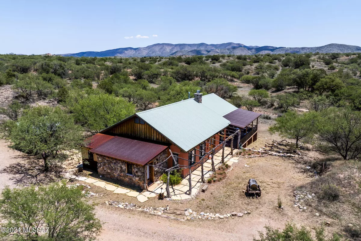 Patagonia, AZ 85624,75 Camino La Paz