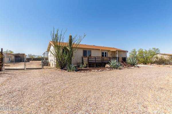 12001 W Pajaro Verde, Tucson, AZ 85743