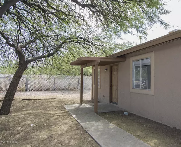 1415 S Highland Avenue, Tucson, AZ 85713