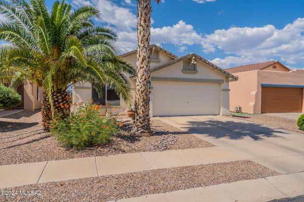 7924 W Mural Hill Drive,  Tucson,  AZ 85743