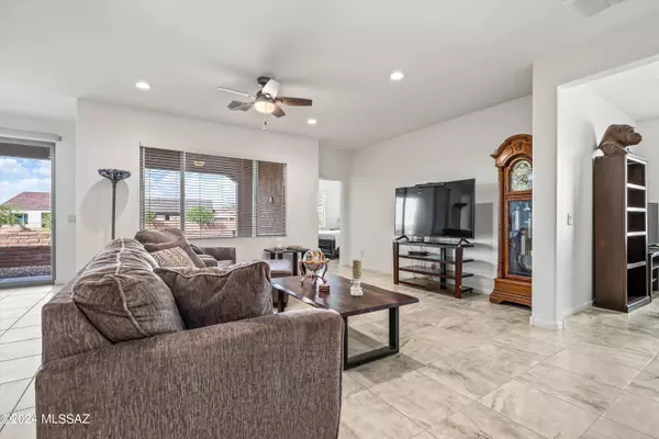 Green Valley, AZ 85614,1347 E Basalt Drive