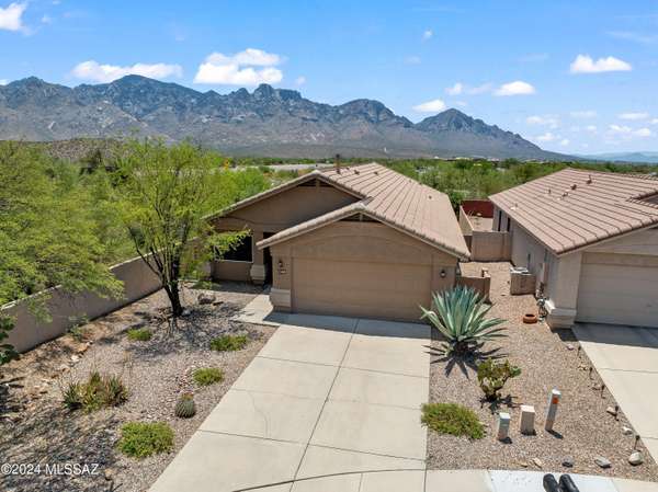 2588 E Chisel Court,  Oro Valley,  AZ 85755