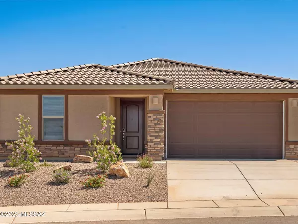 350 N Pecan Canyon Lane, Sahuarita, AZ 85629