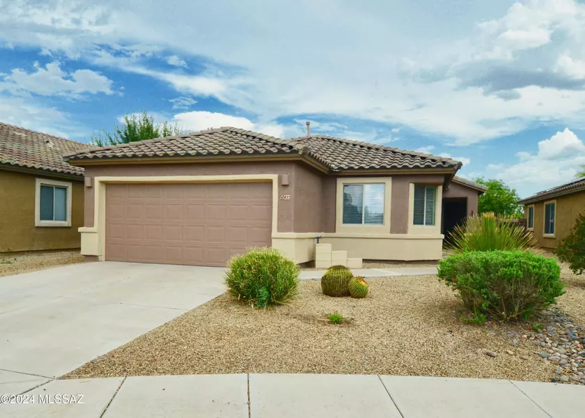 822 E Cottonwood Canyon Place, Sahuarita, AZ 85629