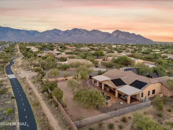 1915 W Mountain Laurel Drive, Oro Valley, AZ 85737