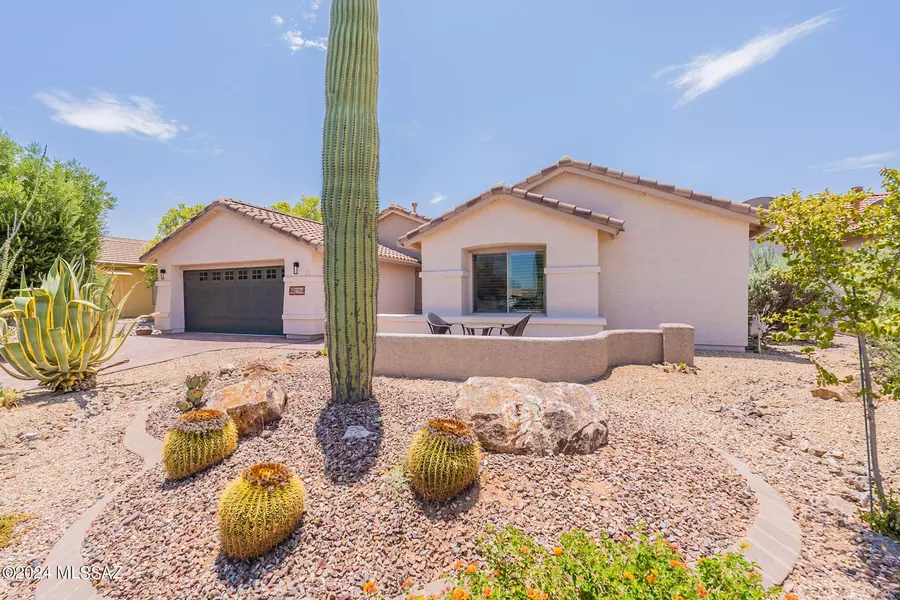 2364 E Bonita Canyon Drive, Green Valley, AZ 85614