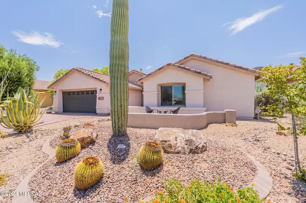 2364 E Bonita Canyon Drive, Green Valley, AZ 85614