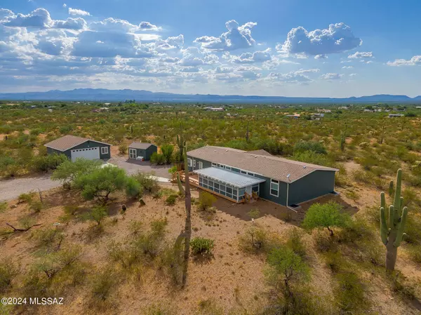 17340 S Kolb Road, Sahuarita, AZ 85629