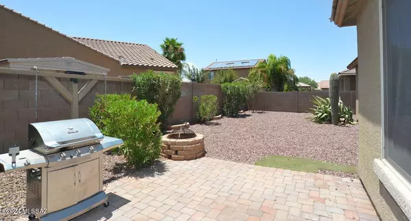 Marana, AZ 85653,12482 N Starthroat Drive