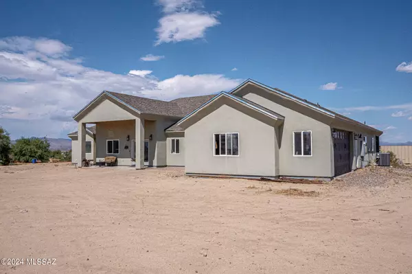 Safford, AZ 85546,648 W Lemur Lane