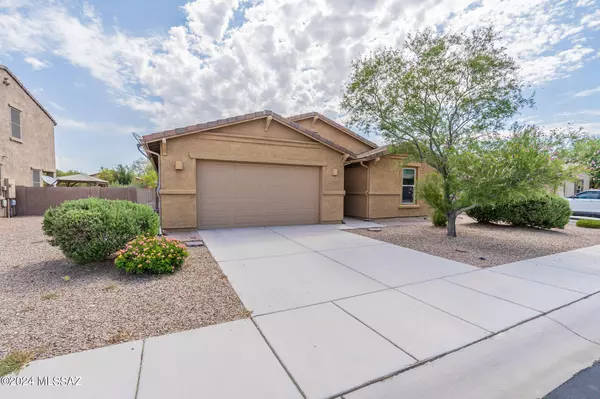 12436 N Sandby Green Drive, Marana, AZ 85653