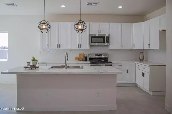 Arizona City, AZ 85123,15951 S Warren Place