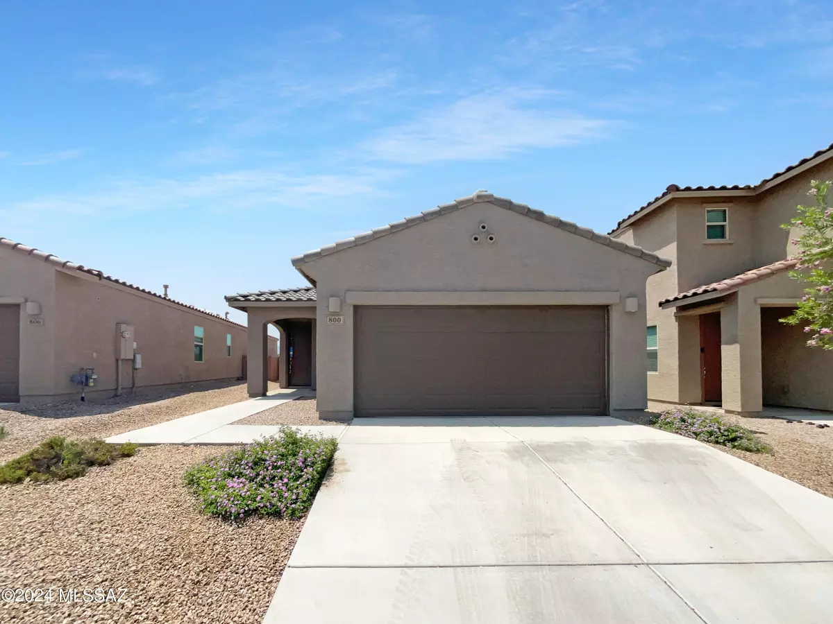 Sahuarita, AZ 85629,800 E Catwalk Place