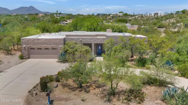 4852 W Placita De Los Vientos,  Tucson,  AZ 85745