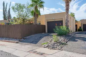 4457 W Pyracantha Drive, Tucson, AZ 85741