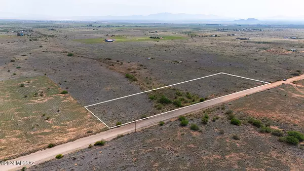 Pearce, AZ 85625,4 Acres E Treasure Road #E