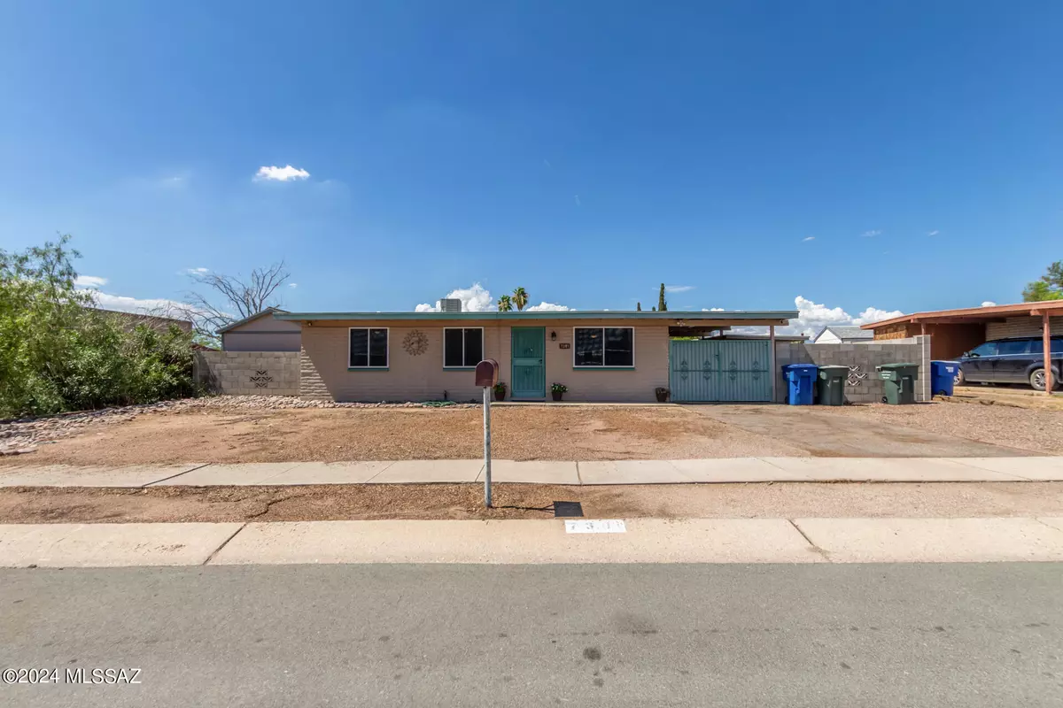 Tucson, AZ 85730,7301 E Marigold Circle