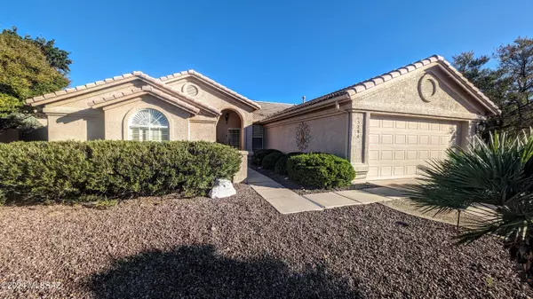 63704 E Cat Claw Lane, Tucson, AZ 85739