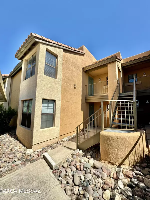 Tucson, AZ 85718,6651 N Campbell Avenue #256