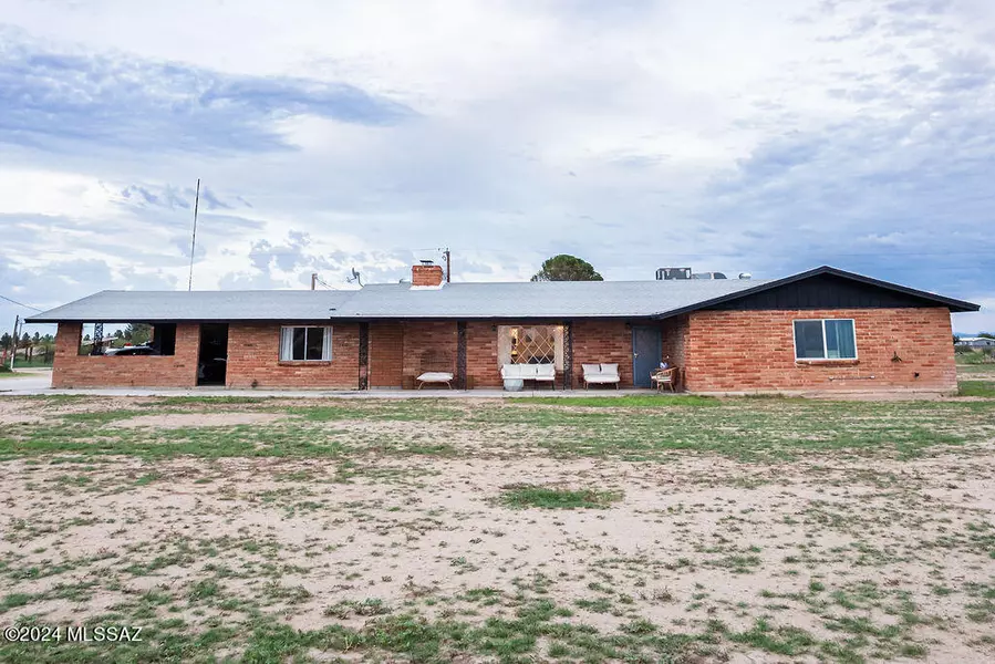 2597 W Cox Road, Willcox, AZ 85643