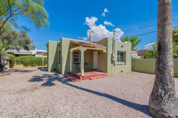 3913 S 9Th Avenue, Tucson, AZ 85714