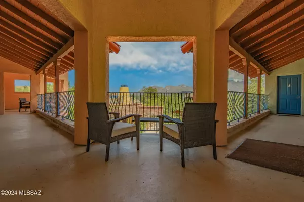 Tucson, AZ 85705,166 E Limberlost Drive #102