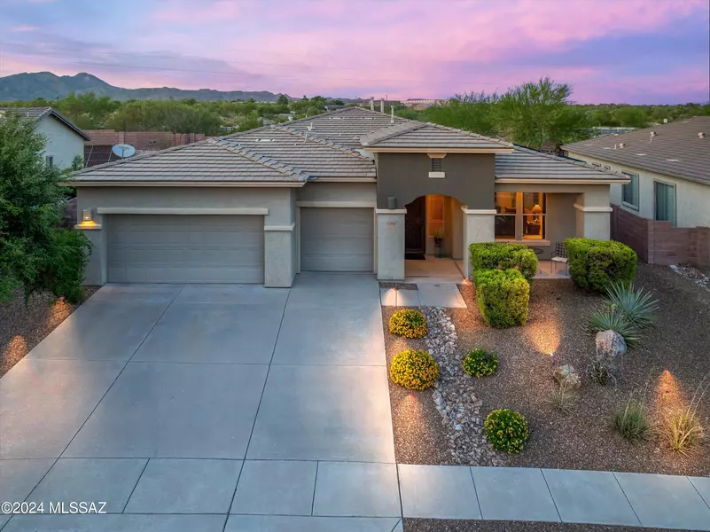 11936 N Mesquite Hollow Drive, Oro Valley, AZ 85737