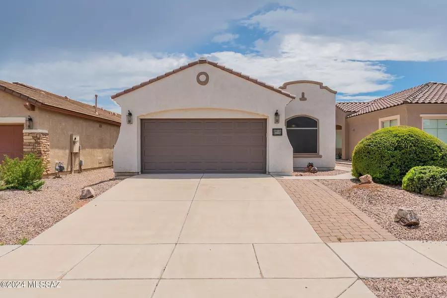 359 W Calle del Estribo, Sahuarita, AZ 85629