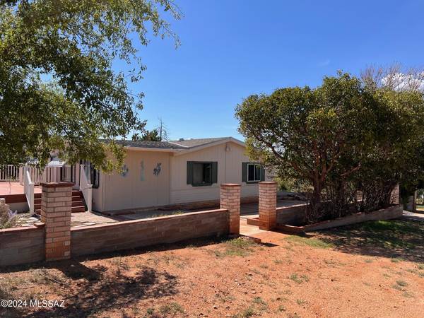 25320 E Tonopah Trail, Benson, AZ 85602