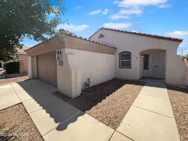 9516 E Rashad Way, Tucson, AZ 85748