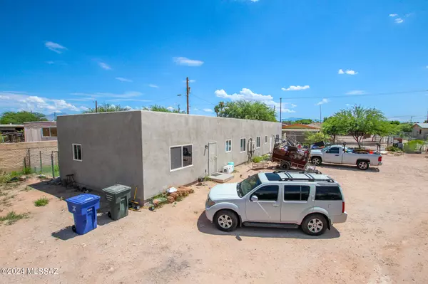 5070 S Park Avenue, Tucson, AZ 85706