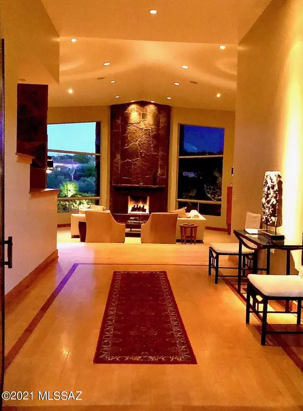 Tucson, AZ 85718,3171 E Via Palomita