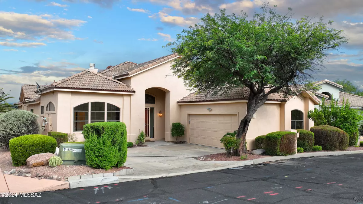 Tucson, AZ 85745,865 S Deer Meadow Loop