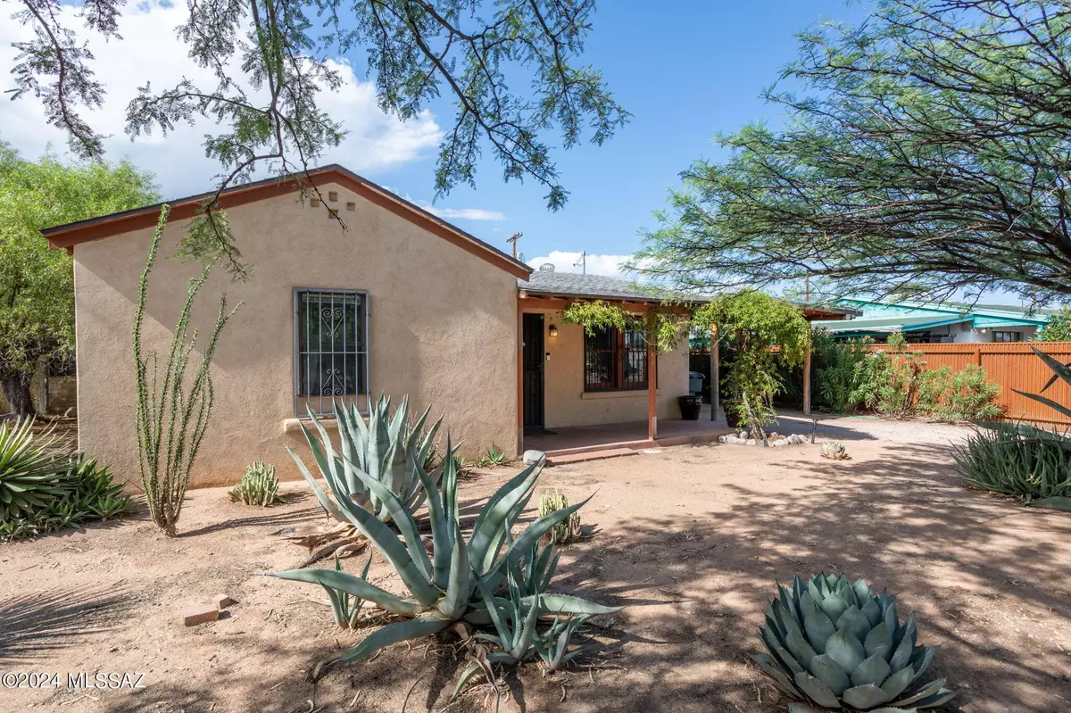 Tucson, AZ 85711,4032 E Montecito Street