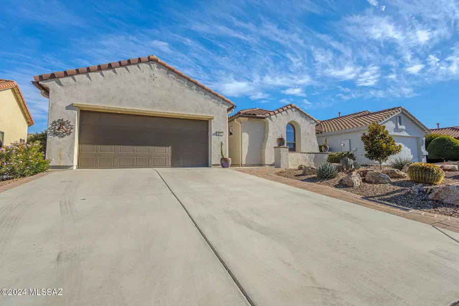 874 N Turquoise Vista Drive, Green Valley, AZ 85614