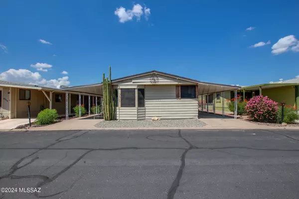 Tucson, AZ 85746,6306 S Waterton Drive