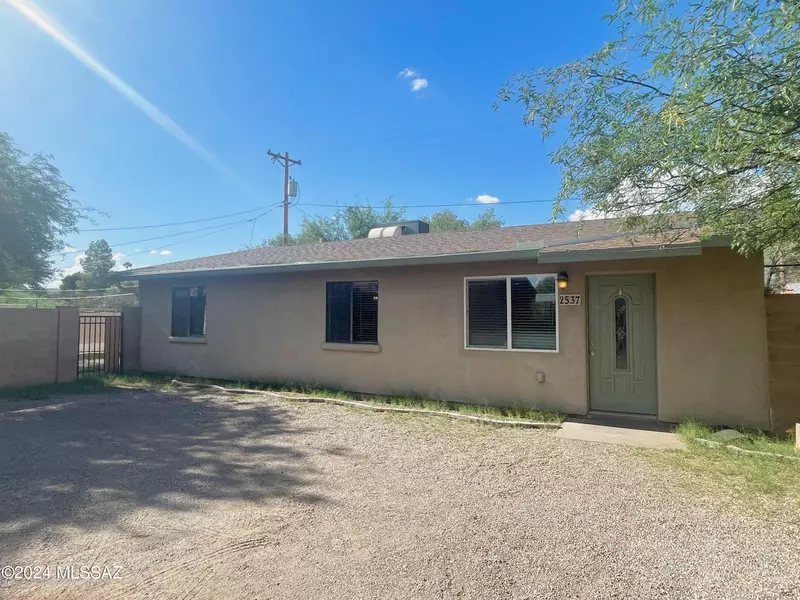 2537 E Glenn Street, Tucson, AZ 85716