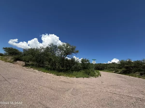 582 Avenida Septiembre  #14, Rio Rico, AZ 85648