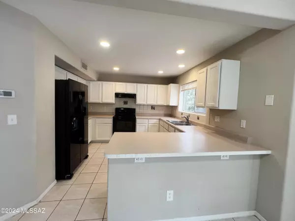 Tucson, AZ 85743,6759 W Alegria Drive