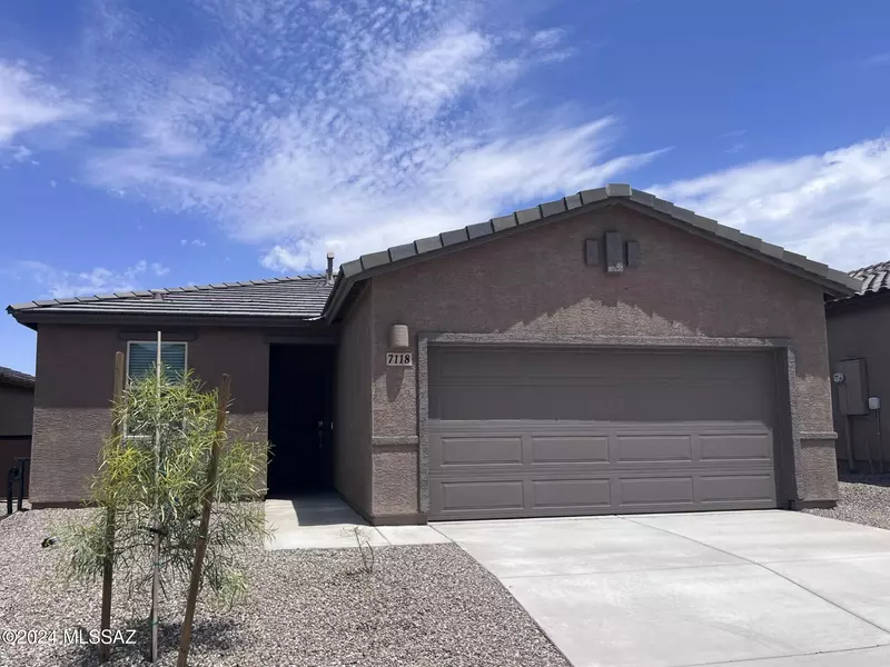 7118 W Ferntree Lane, Tucson, AZ 85757