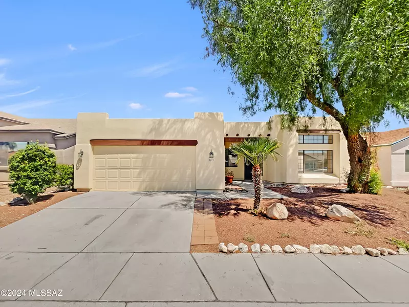 2670 W Camino Hornos, Tucson, AZ 85742