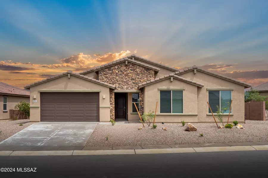 610 N Pecan Canyon Lane, Sahuarita, AZ 85629