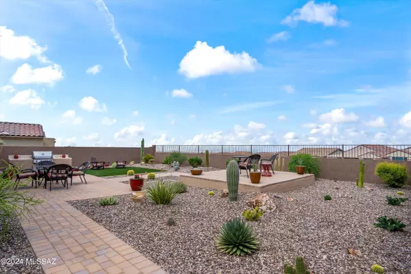 Marana, AZ 85658,6870 W Cliff Spring Trail