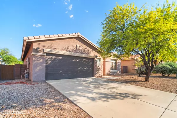 4067 W Still Canyon Pass, Tucson, AZ 85745