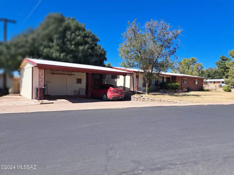 500 Santa Cruz Drive, Bisbee, AZ 85603