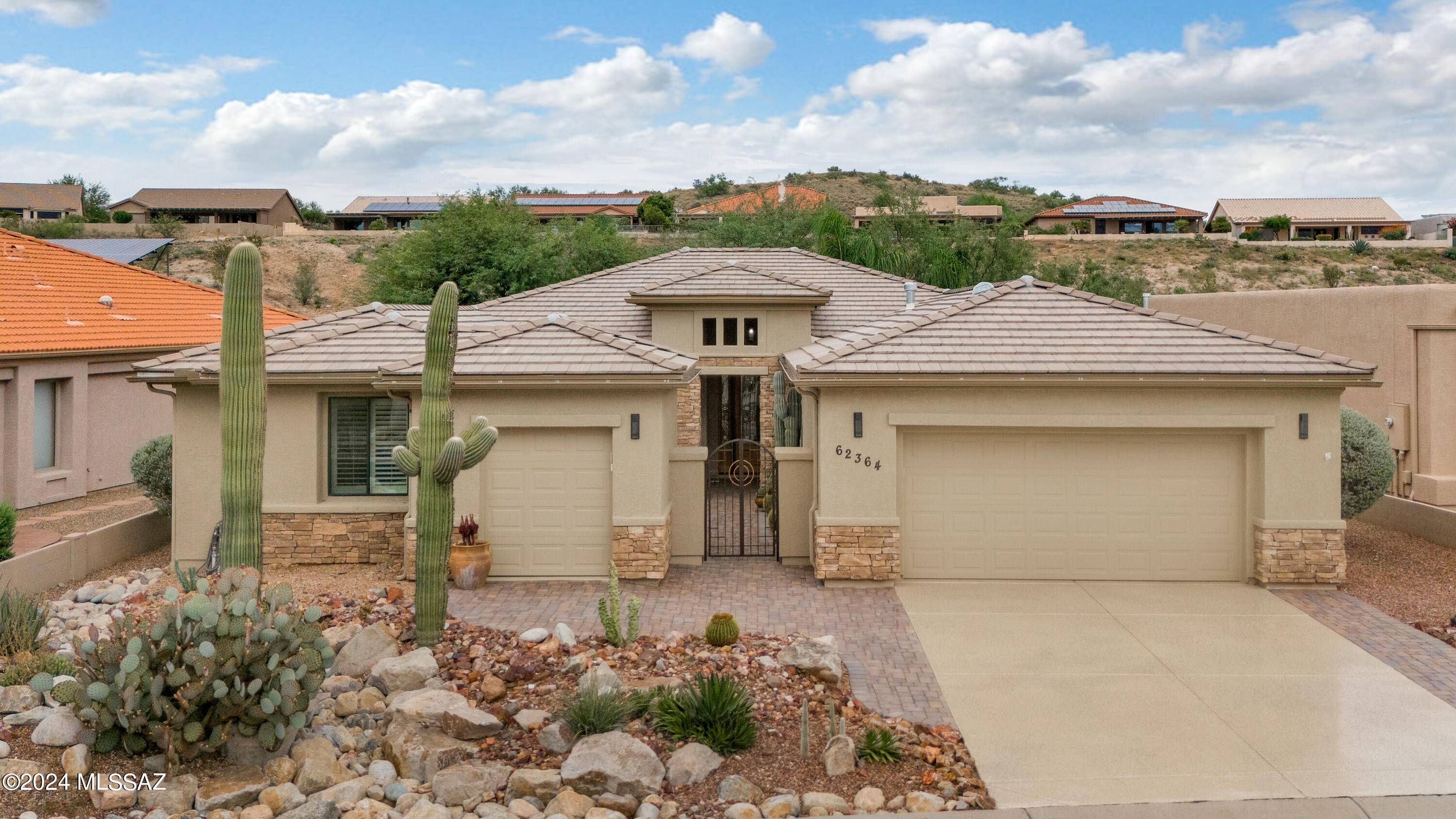 62364 E Amberwood Drive, Saddlebrooke, AZ 85739
